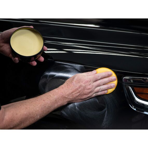 Meguiar's Gold Class Carnauba Plus Premium Paste Wax 311g – Langanhaltende Carnauba-Polymer-Mischung für tiefen Glanz und reflektierende Oberfläche, sicher für Klarlack und glänzende Lackierungen
