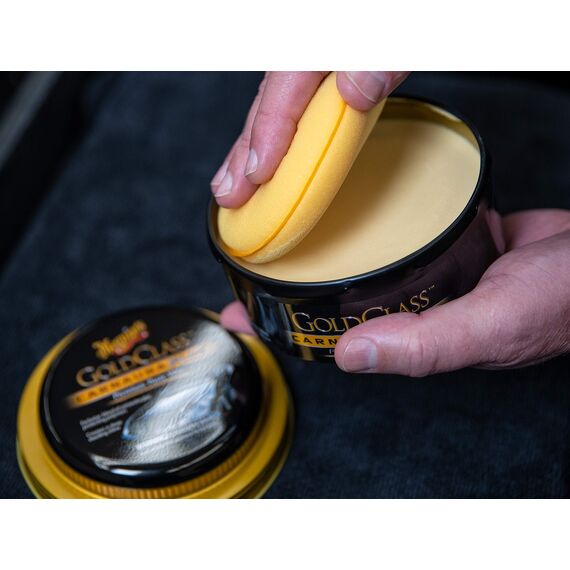 Meguiar's Gold Class Carnauba Plus Premium Paste Wax 311g – Langanhaltende Carnauba-Polymer-Mischung für tiefen Glanz und reflektierende Oberfläche, sicher für Klarlack und glänzende Lackierungen