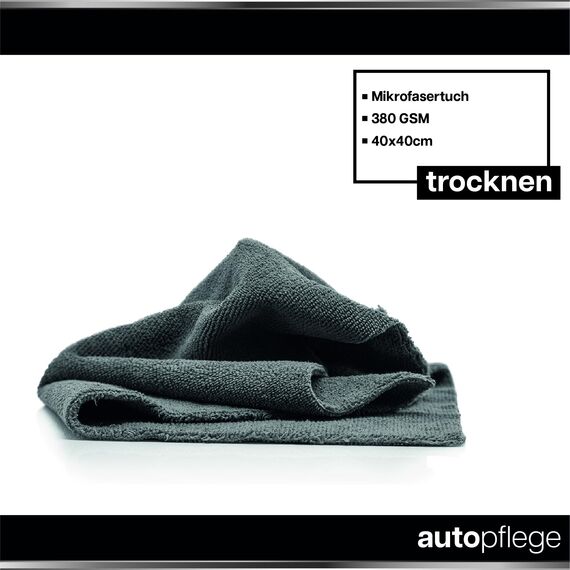 Auto Reinigungsset Innenraum | Koch Chemie Multi Interior Cleaner 750ml Innenraumreiniger + 3x Detailing Pinsel + Mikrofasertuch + Mikrofaser Pad |Effiziente Reinigung von Polster Textil Kunststoff