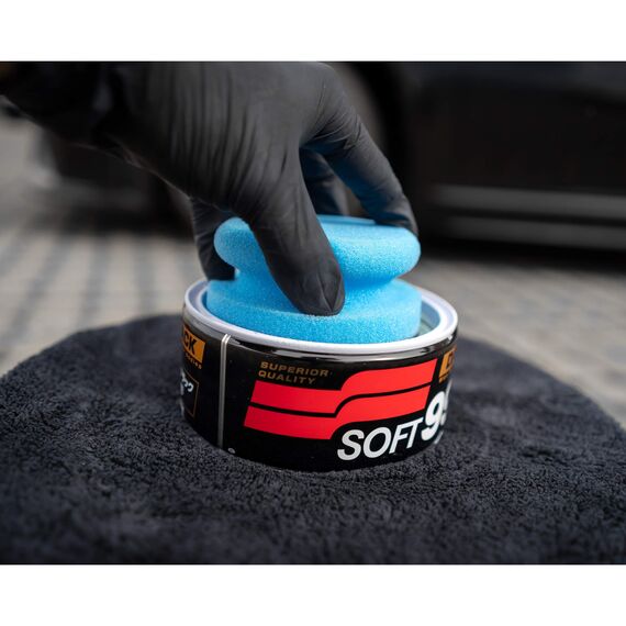 Detailmate Autopflege - Made in Germany - Polierschwämme aus Premium Schaumstoff für Handpolitur/Wachse/Applikator für Pflegeprodukte auf Kunstoff, Reifen, etc. (Medium/Soft- Ø90mm)