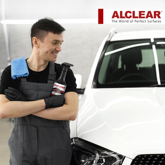 ALCLEAR 711000SV Lackversiegelung Spray – 1000 ml Sprühversiegelung mit Mikrofasertuch für Auto, Motorrad & Caravan – schützt Lack, frischt Glanz auf, wasserabweisend – silikonfrei – Made in Germany