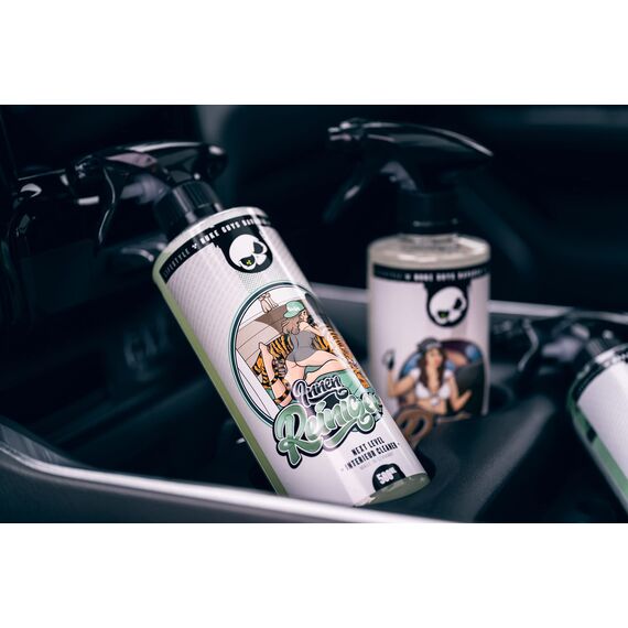 Nuke Guys Auto Innenraumreiniger 500ml | effizienter Innenreiniger für alle Oberflächen im KFZ | gründliche Reinigung von Polster Teppich Textil Kunststoff Leder | Fahrzeug Innenreinigung