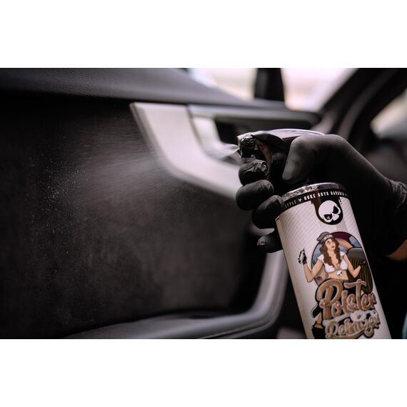 Nuke Guys Auto Reinigungsset Innenraum | Innenraumreiniger 500ml + Glasreiniger + Polsterreiniger + Auto Duft + Duftanhänger "Skull" | Autopflege Set