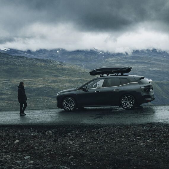 Thule Motion 3 XL black glossy