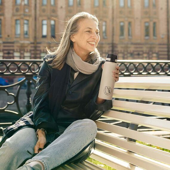 UZSPACE Edelstahl Trinkflasche 1l (970ml), Isolierte Thermosflasche mit 1-Klick-Öffnung, 100% Auslaufsicher, Sport Wasserflasche für Wandern Sport Fitness Gym Outdoor, Cremeweiß