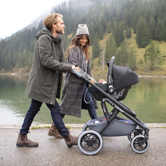 Maxi-Cosi CabrioFix i-Size, Babyschale, 0–12 Monate, max. 12 kg, leichter i-Size Kindersitz (3,2 kg), Sonnenverdeck, gepolsterter Sitz, für viele Maxi-Cosi Kinderwagen, Essential Graphite