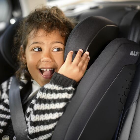 Maxi-Cosi RodiFix S i-Size Kindersitz, 100–150 cm, 3,5–12 Jahre, Autositz Kinder, 3 Liegepositionen, Verstellbare Höhe/Breite, G-CELL Side Impact Protection, AirProtect, Tonal Black