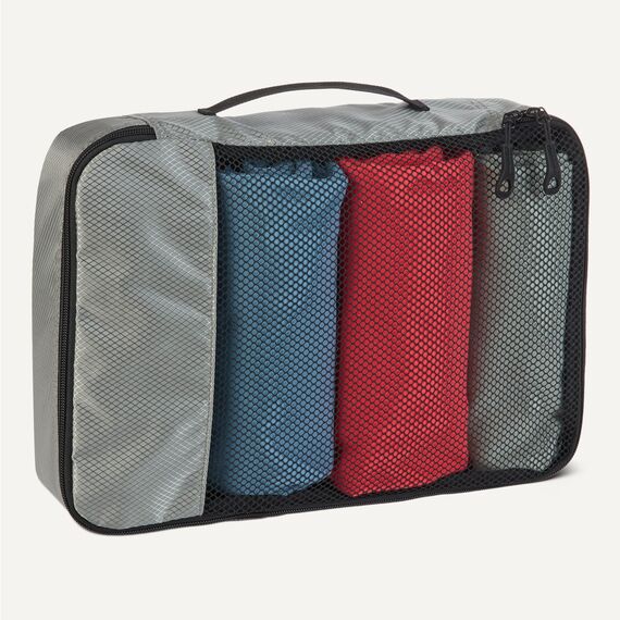 Amazon Essentials 4-teiliges Packwürfel-Reisezubehörset, Gepäckorganizer mit Doppelreißverschluss, Netzoberseite, 100% Polyester, mittelgroß, grau (früher Amazon Basics)