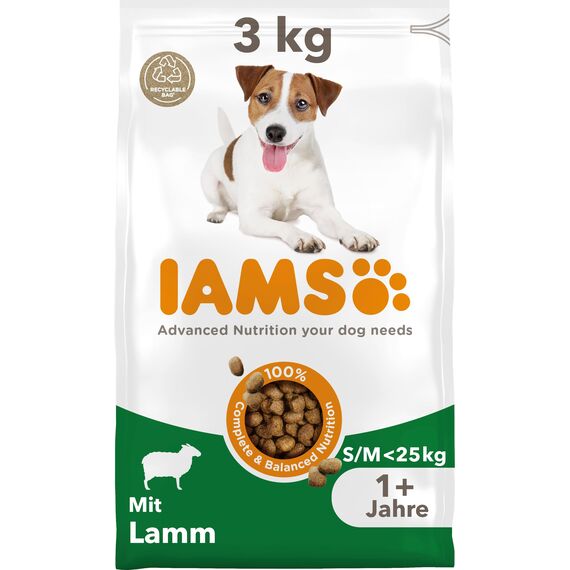 IAMS Hundefutter trocken mit Lamm - Trockenfutter für Erwachsene Hunde ab 1 Jahr, geeignet für kleine & mittelgroße Hunde, 3 kg