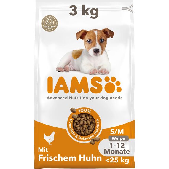 IAMS Junior Hundefutter trocken mit Huhn - Welpenfutter für Welpen im Alter von 1-12 Monaten, geeignet für kleine & mittelgroße Rassen, 3 kg