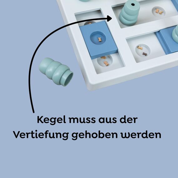 TRIXIE Hundespielzeug Intelligenz Dog Activity Strategiespiel „Chess“ – Anspruchsvolles Intelligenzspielzeug für Hunde zur Beschäftigung, ø 40x27cm – 32022