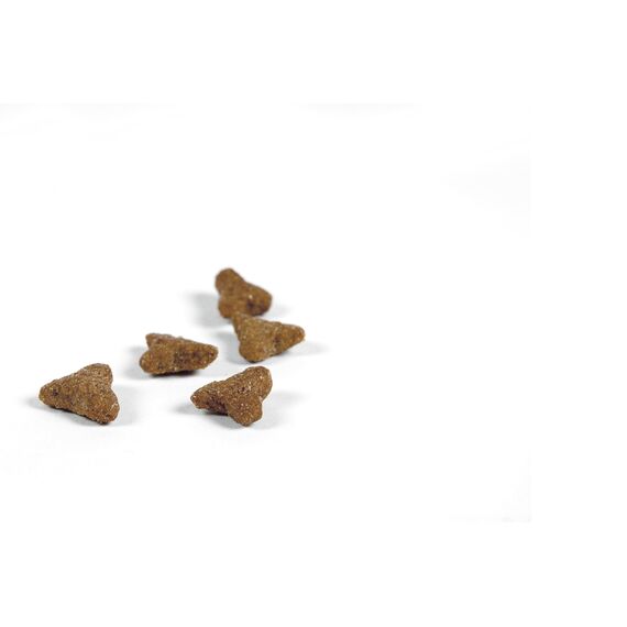 JOSERA Léger (1 x 2 kg) | Adult | Premium Trockenfutter für ausgewachsene sterilisierte oder übergewichtige Katzen | Geflügel | wenig Fett & viel Protein | weizenfrei | Katzenfutter | 1er Pack