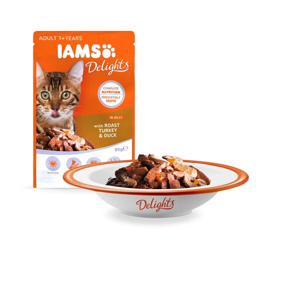 IAMS Delights Land Collection in Gelee – Hochwertiges Katzenfutter nass für Katzen ab 1 Jahr in verschiedenen Geschmackssorten – 12 x 85g Frischebeutel