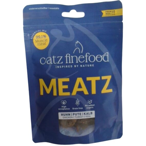 catz finefood Meatz Katzen Leckerlies Essential Mix - knusprige Streifen aus den beliebtesten Fleischsorten - Katzensnack für Allergiker ohne Zucker, getreidefrei (1 x 45 g)