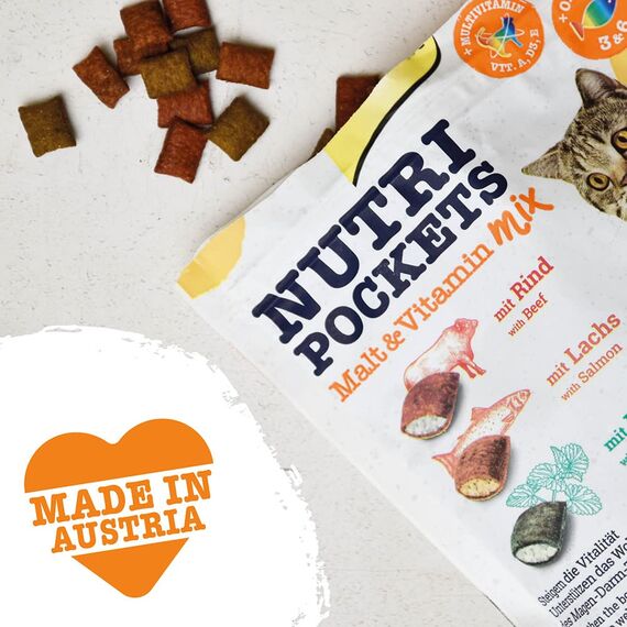 GimCat Nutri Pockets Malt & Vitamin Mix - Knuspriger Katzensnack mit cremiger Füllung und funktionalen Inhaltsstoffen - 1 Beutel (1 x 150 g) (Packung mit 2)