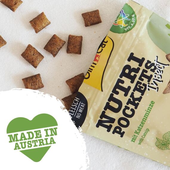 GimCat Nutri Pockets Insekt & Katzenminze - Knuspriger Katzensnack mit funktionalen Inhaltsstoffen - 1 Beutel (1 x 60 g)