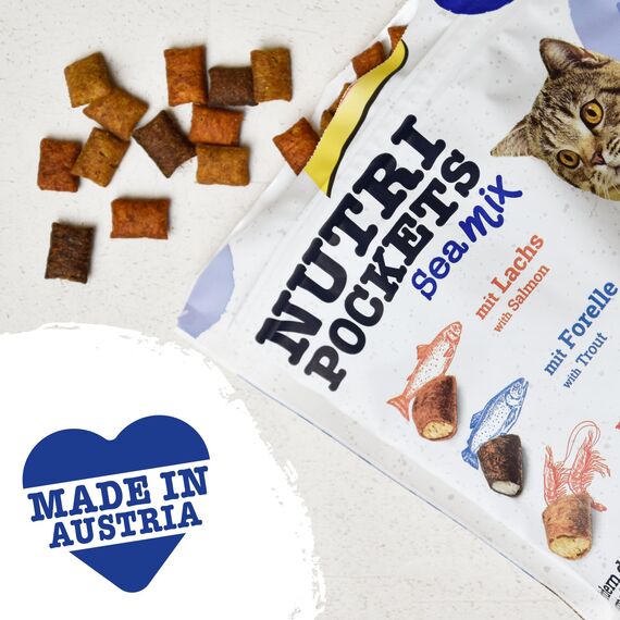 GimCat Nutri Pockets Sea Mix - Knuspriger Katzensnack mit cremiger Füllung und funktionalen Inhaltsstoffen - 1 Beutel (1 x 150 g)