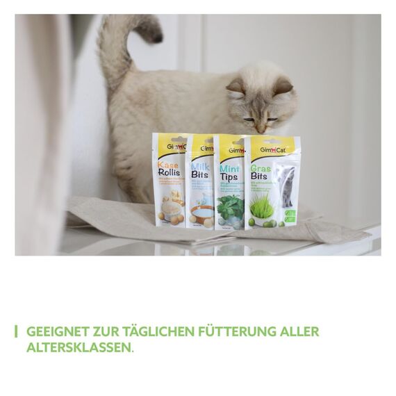GimCat Gras Bits - Getreidefreier und vitaminreicher Katzensnack mit echtem Gras - 8er Pack (8 x 40 g)