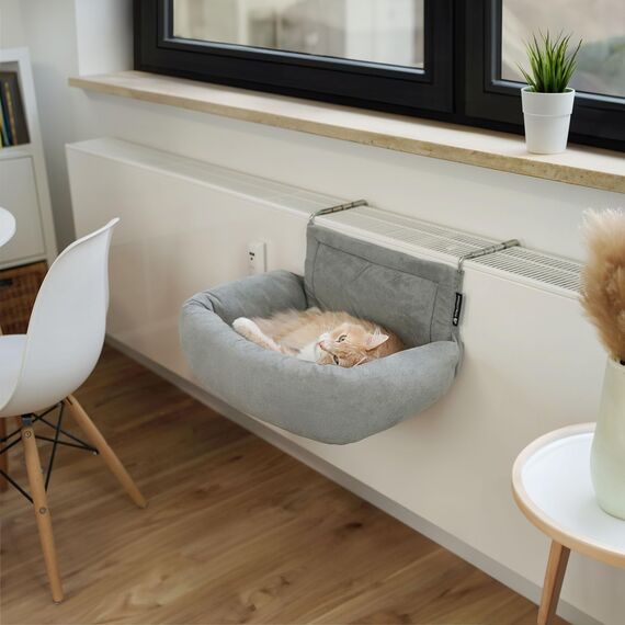 SCHLITZOHR Premium Heizungsliege für Katzen - Murphy - für Katzen bis 12kg - passend für alle Heizkörper - rundum gepolstert - Katzenbett für die Heizung