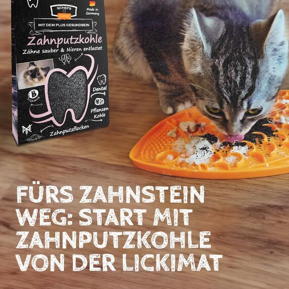 QCHEFS Schleckmatte Kitty mit ZahnputzKOHLE für Katzen zum Schlecken von der Futtermatte. Zahnpflege & Probiotik für Darm als Futter Topping mit der Lieblingsleckerei auf der Leckmatte bei Mundgeruch