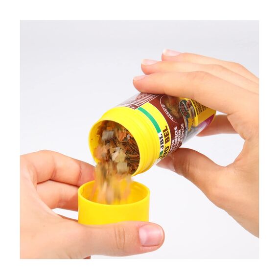 JBL PRONOVO BEL FLAKES S 100 ml | Prebiotische Hauptfutter Flocken für alle Aquarienfische im Gesellschaftsaquarium | Gesunde & artgerechte Ernährung | 2 % Knoblauchanteil | Für Fische von 3-10 cm