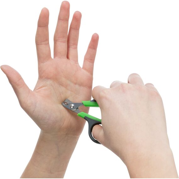 TRIXIE Krallenschere für Kleintiere - rostfreier Edelstahl - gummierter Kunststoffgriff - schwarz/grün - 8 cm - 6285