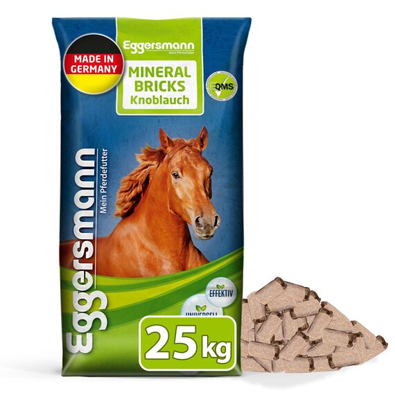 Eggersmann Mein Pferdefutter Mineral Bricks 25 kg - Mineralfutter für Pferde - Pferdefutter mit Mineralstoffen & Vitaminen zur Unterstützung des Stoffwechsels - Mit Knoblauchzusatz zur Fliegenabwehr