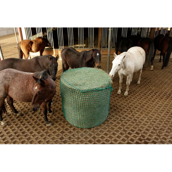 Kerbl Heunetz für Rundballen (Maschenweite 4,5 x 4,5 cm, ø 150 cm/Höhe 150 cm, Farbe grün, engmaschiges Futternetz, für Pferde, Verlängerung der Fresszeiten) 321603