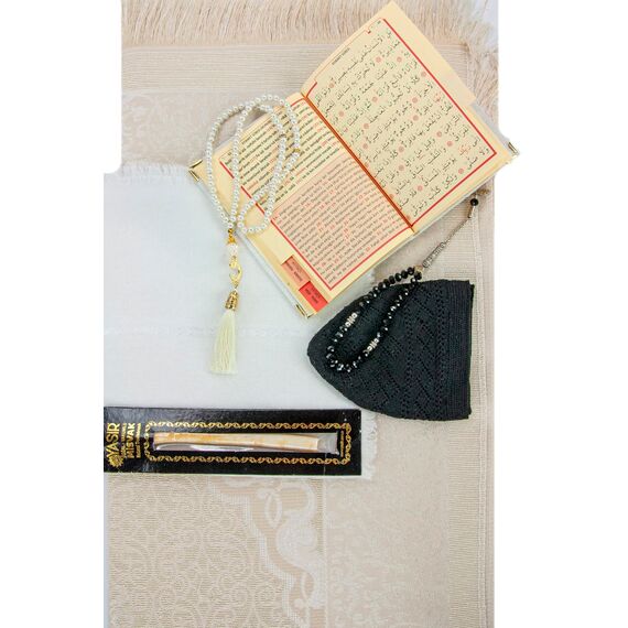 ihvan online Prayer Gift Box for Hajj and Umrah, Prayer Rug, Beads, Holy Quran, Deluxe Set for Ramadan & Eid Gift, White/Set 1