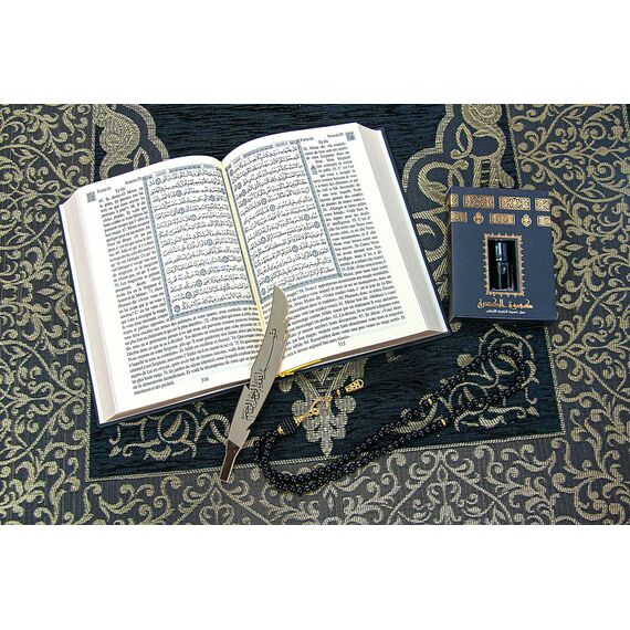 Ihvan Online Gebetsset für Hajj und Umrah - Muslimischer Gebetsteppich, Taasbih, Heiliger Koran auf Französisch, Salah Janamaz - Geschenkset