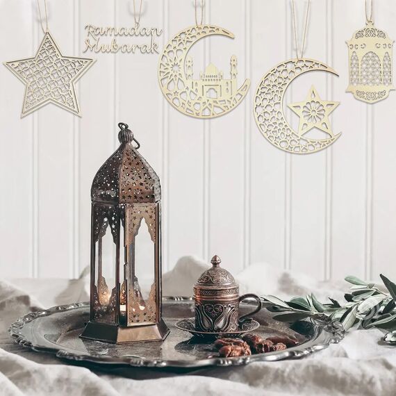 7PCS Ramadan Mubarak Hängende Dekorationen, Hölzerne Anhänger Eid Kareem Hängende Zeichen mit Seilen für Home Room Decor, 3D Hohlen Stern Mond Laternen Schlösser Ornament für Islamische Muslim Al-Fitr