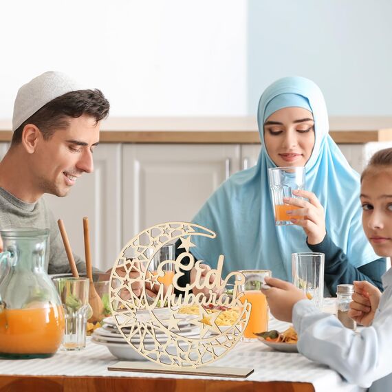 2 Stück Holz Eid Mubarak Ramadan Kareem Dekorationen Eid Tisch Zeichen Mond Hohle Stern Freistehend Tisch Centerpiece Hängende Ornamente Tischdekoration für Muslim Islam Tischdekoration