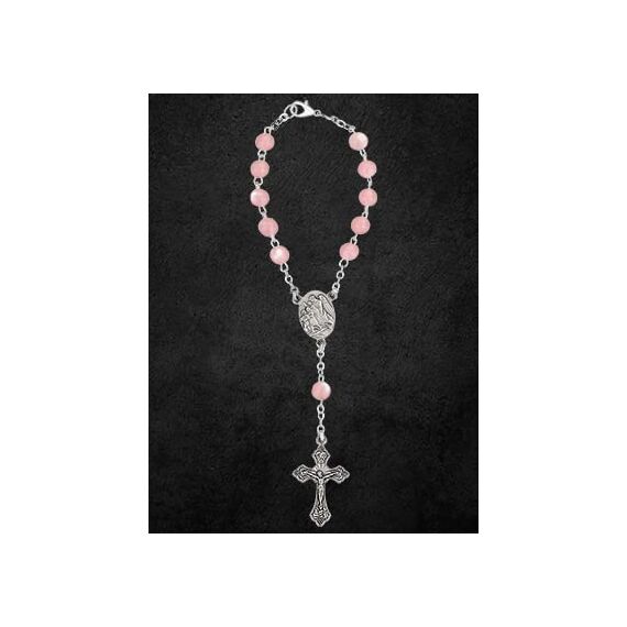 MaMeMi Autorosenkranz, rosa, mit Verschluss, Schutzengel und Kruzifix [Länge ca 18 cm] Idealer Begleiter für Autofahrer Für Rückblende/Innenspiegel