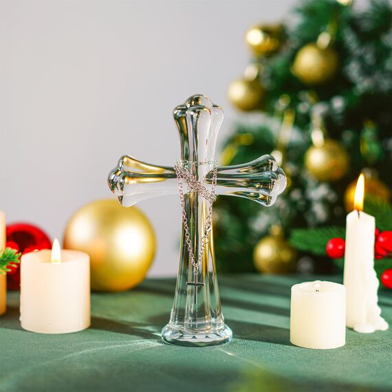 Klares Kristallkreuz stehend, Glas-Heiliges Kreuz Figur für Kirchengebet Heimdekoration, Kristallkreuz Ornament für Gebet, Gedenken, katholische Geschenke (inklusive Halskette)