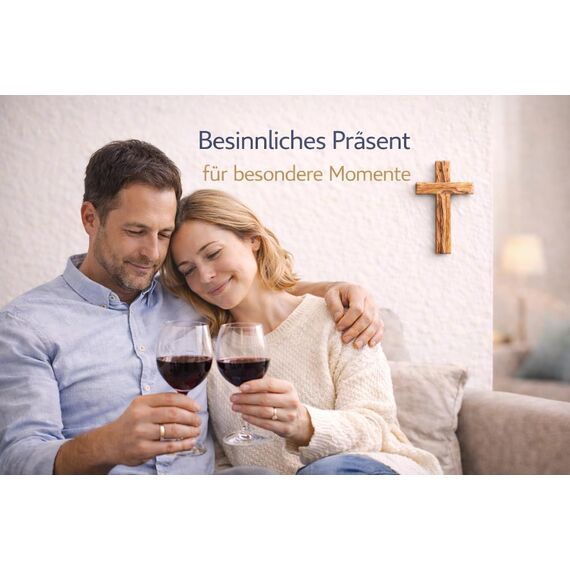 MaMeMi Olivenholz Kreuz 15 cm aus Bethlehem – Handgefertigtes Wandkreuz aus echtem Olivenholz – Christliches Holzkreuz 15 x 9 cm – Holz Kruzifix Markenqualität aus dem Heiligen Land