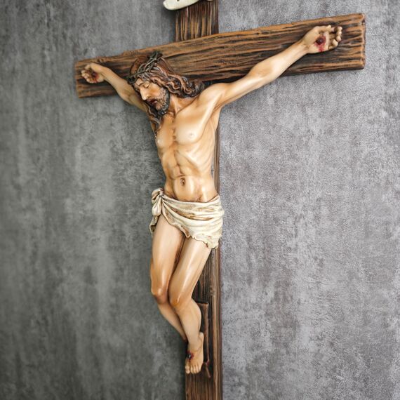 BC Katholisches Kruzifix-Wandkreuz, Jesus Christus, inspirierende Heimdekoration, religiöses Geschenk, 35,6 cm hoch, Renaissance-Skulptur, handgefertigt von Buildclassic