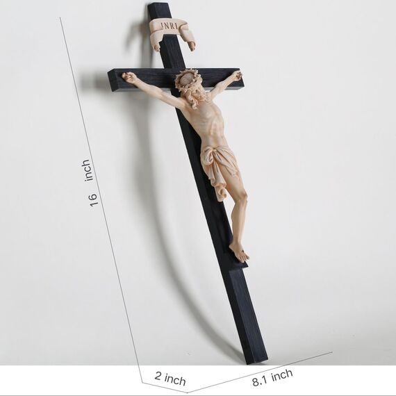 BC Katholisches Kruzifix-Wandkreuz, elegante, moderne Wohnkultur, religiöse Geschenke zur Hauseinweihung, 40,6 cm hoch, Renaissance-Skulptur handgefertigt von Buildclassic (Bone Beige)