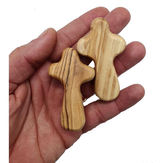 Zuluf Zwei kleine Kreuze aus Olivenholz mit Tasche für Komfortkreuze, handliches Design zum Kuppeln, Haften und mit zwei Heiligen Land-Zertifikaten, 6 cm pro Kreuz – CRS094