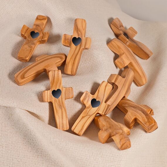 Yookin Kreuz mein Herz | Ermutigungsgeschenk Holzkreuz Fingerspitze Stressabbau Geschenke Tasche kleines Kreuz Weihnachtsgeschenk Handheld Holzkreuz (Olivgrün, 1 Stück)