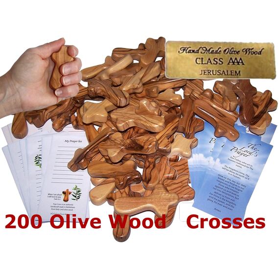 Holy Land Market Kleine Handkreuze aus Olivenholz – 6,3 cm Taschenpalmenkruzifix | Handgefertigte Jerusalem-Kreuze – christliche Geschenke mit Urkunden & Gebetskarte | Meditations- und Gebetskreuze |