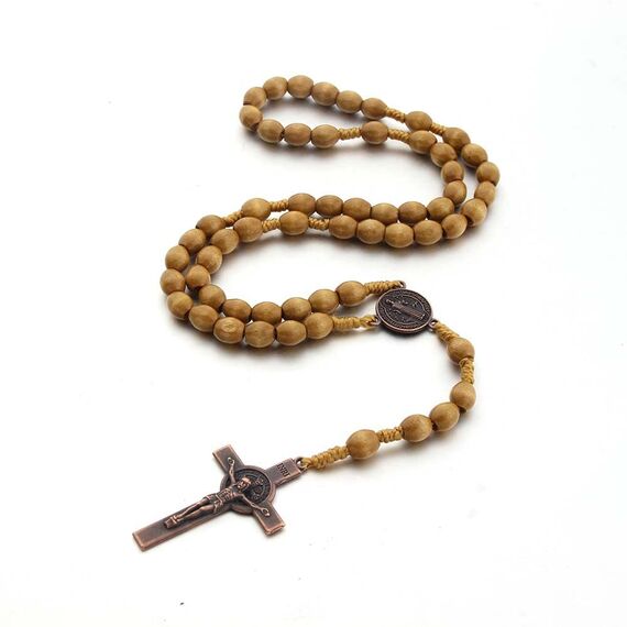 Jiali Q 2 Stück Holzrosenkränze, katholischer Rosenkranz, handgefertigt, Kruzifix-Halskette, religiöser Schmuck, 1 dunkel + 1 hell