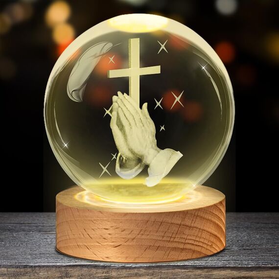 SGZIOO 3D Kristallkugel Nachtlicht, LED Glaskugel Lampe mit Jesus-Kreuz-Statue Gravierte Holzsockel, USB Glaskugel mit Licht, Beleuchtete Glaskugel für Souvenirs Inneneinrichtung Religiöse Geschenk