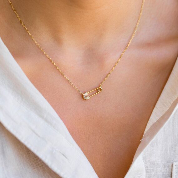HANLI 14K Gold Vergoldet Halsketten Damen - Zarte Sicherheitsnadel Anhänger Kette mit Cubic Zirkonia für Frauen Mädchen Wasserfeste Hautverträglich Schmuck