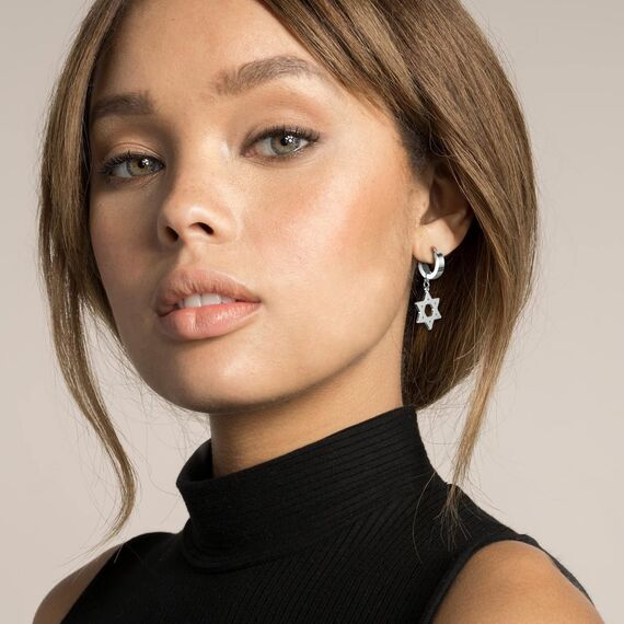 U7 Kleine Creolen mit Davidstern Anhänger Edelstahl Biker Gotik Hängeohrringe Punk Rock Huggie Kreolen Hoop Earrings Modeschmuck für Männer Frauen