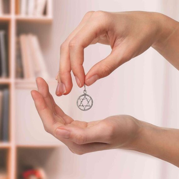 NKlaus Ketten Anhänger 925er Sterlingsilber Silber kleiner Davidstern Hexagramm im Kreis 6197