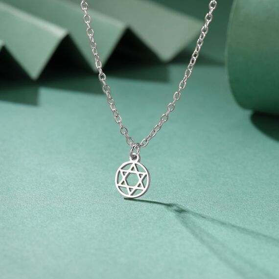 Amaxer Zarte Halskette mit Anhänger in Form eines hebräischen Davidsterns Chai für Damen, minimalistisch, Hanukkah, Magen David, jüdisch, Edelstahl, 45-50 cm, Edelstahl