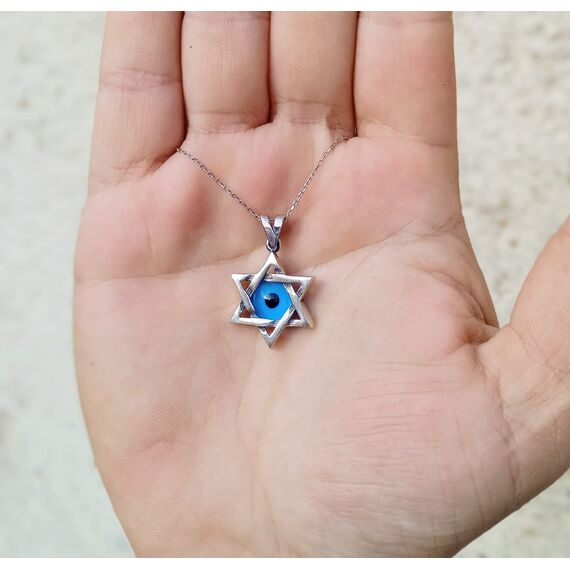 MYSTIC JEWELS By Dalia – Halskette mit Davidstern (Magen David) aus 925er Sterlingsilber mit blauem bösen Blick aus Kristall in der Mitte (klein)