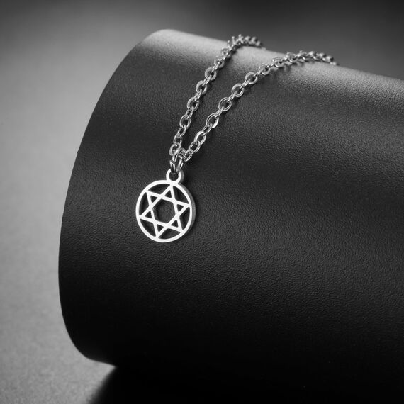 Amaxer Zarte Halskette mit Anhänger in Form eines hebräischen Davidsterns Chai für Damen, minimalistisch, Hanukkah, Magen David, jüdisch, Edelstahl, 45-50 cm, Edelstahl