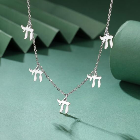 Amaxer Zierliche Davidstern-Halskette mit hebräischem Chai-Symbol, Halskette für Damen, minimalistisch, Chanukka, Magen, Judaisch, jüdisch, Edelstahl, Charm-Anhänger (klassisches Chai-Silber)