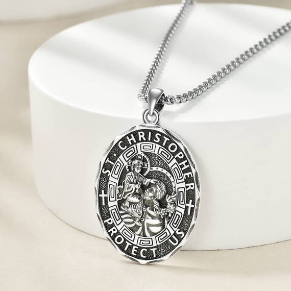 YFN Ovale Heiliger Christopherus Halskette Sterling Silber Religiöser Beschützer Anhänger Sankt Christopherus Schmuck Geschenke für Damen Herren